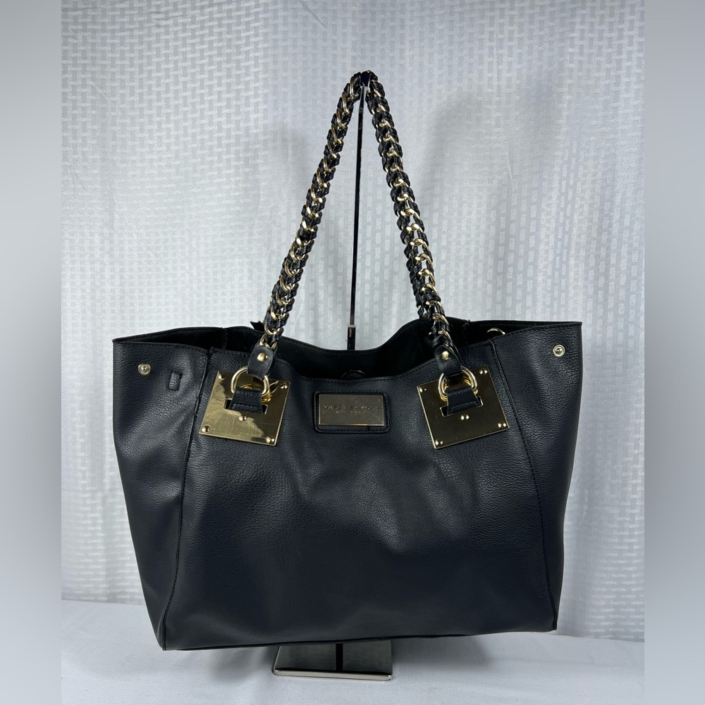 4227: Andrew Marc Marc New York Pebbled Leather Chain Tote Shoulder Bag